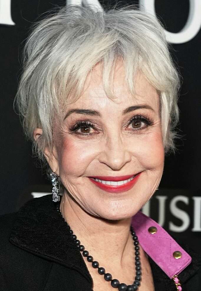 Annie Potts Bio: Age, Movies, Ghostbusters, Designing Women